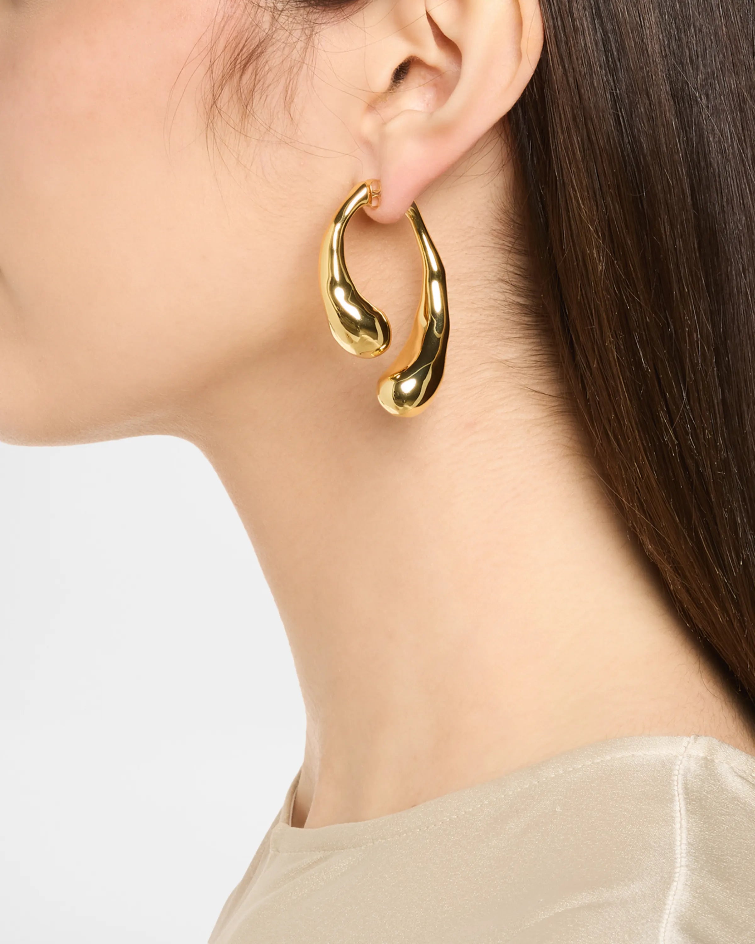 Molten Gold Scoop Front Back Earrings